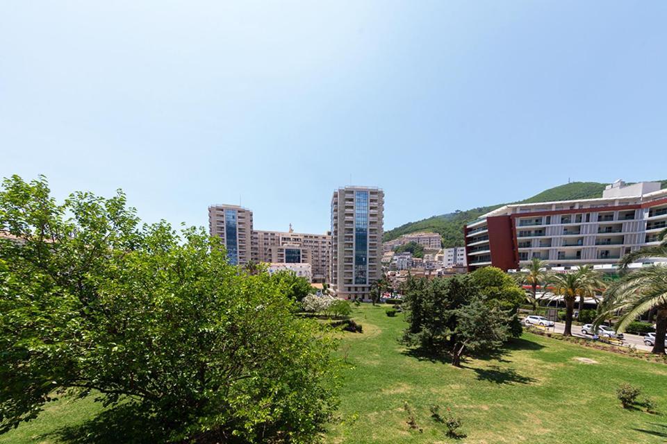 Post Office Center Apartments Budua Esterno foto